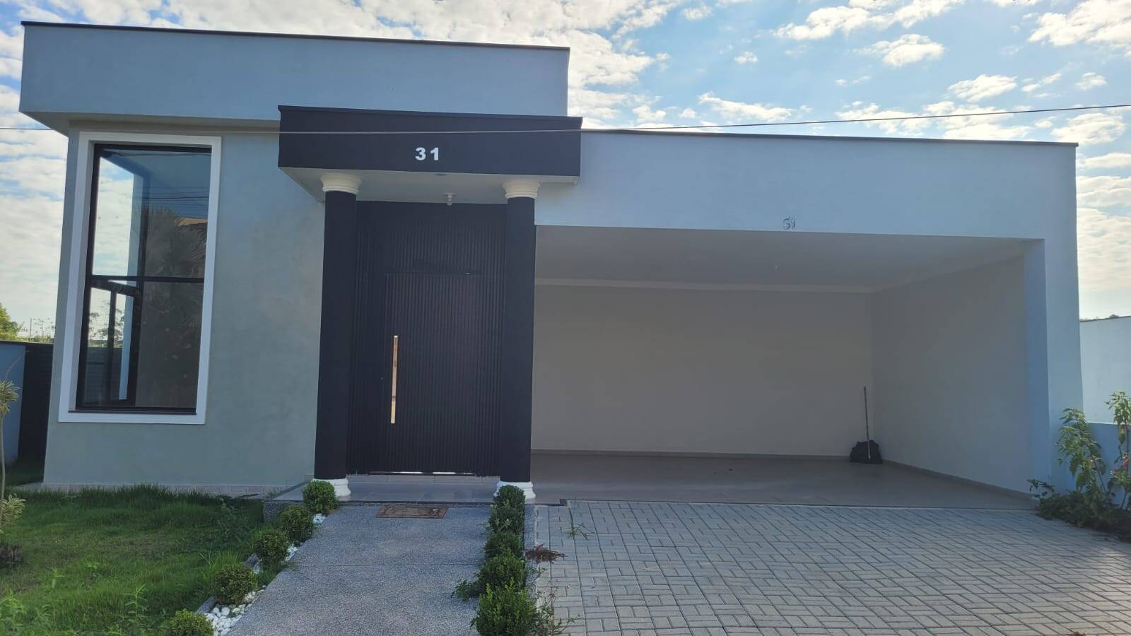 #2571 - Casa em condomínio para Venda em Caçapava - 