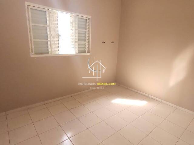Casa para Venda em Caçapava - 5