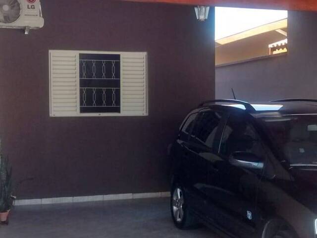 #1823 - Casa para Venda em Taubaté - SP