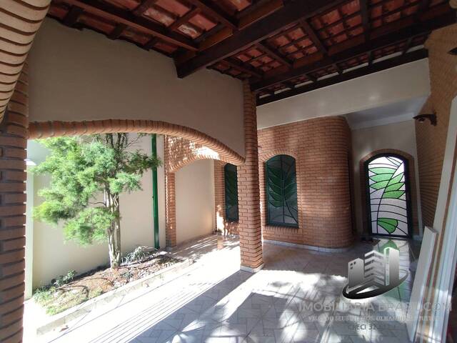 Locação em Vila Santos - Caçapava