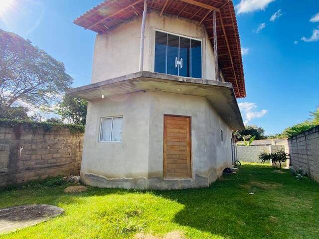 #2090 - Casa para Venda em Caçapava - 
