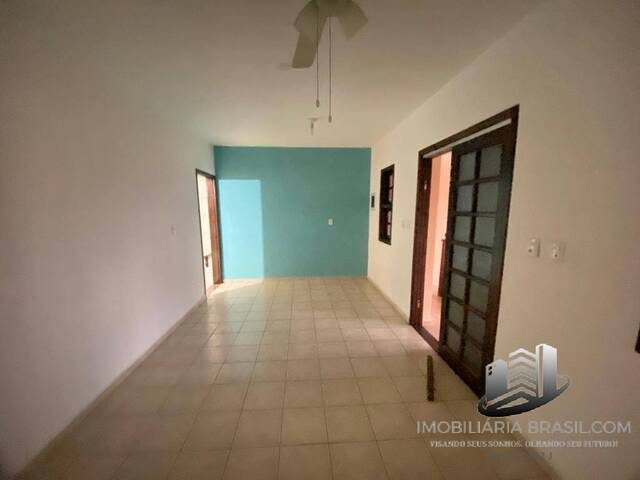 #2104 - Casa para Venda em Caçapava -  - 2