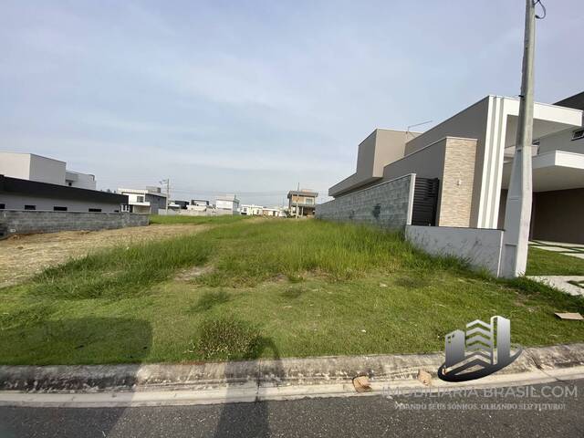 Venda em Residencial Colinas - Caçapava