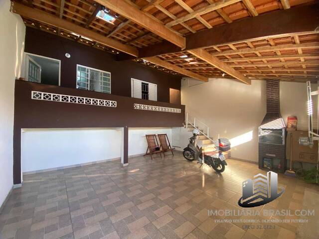 Casa para Venda em Caçapava - 2