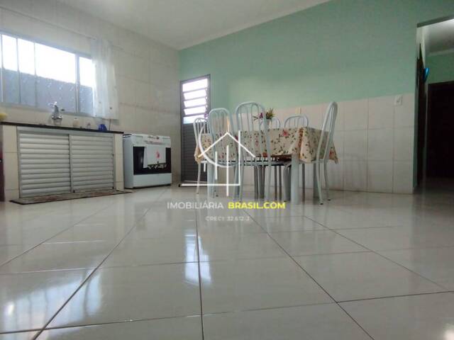 Casa para Venda em Caçapava - 4