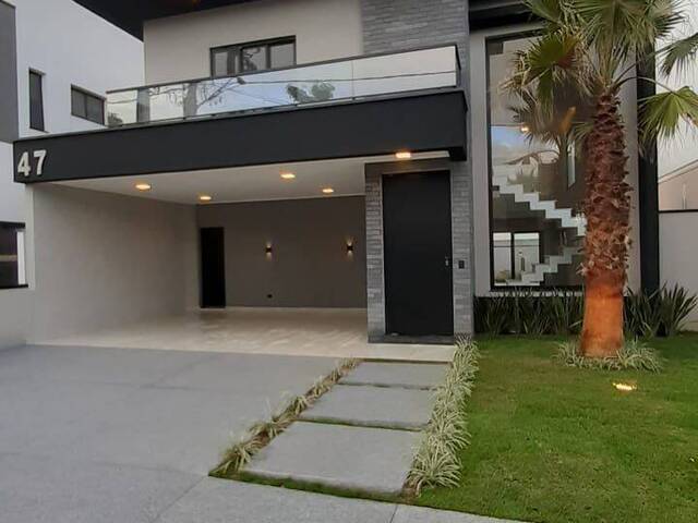 #2164 - Casa para Venda em Caçapava - 