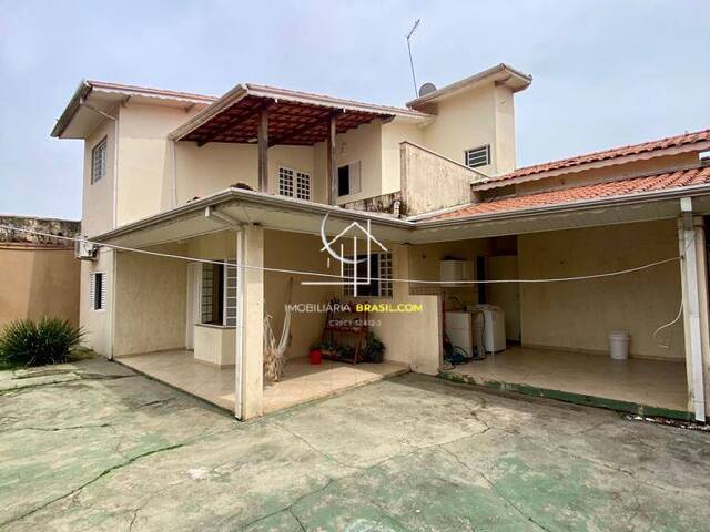 Casa para Venda em Caçapava - 3