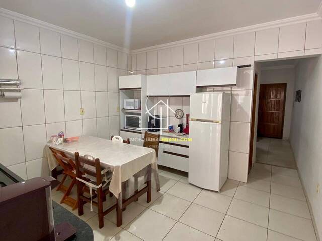 Sobrado para Venda em Caçapava - 5