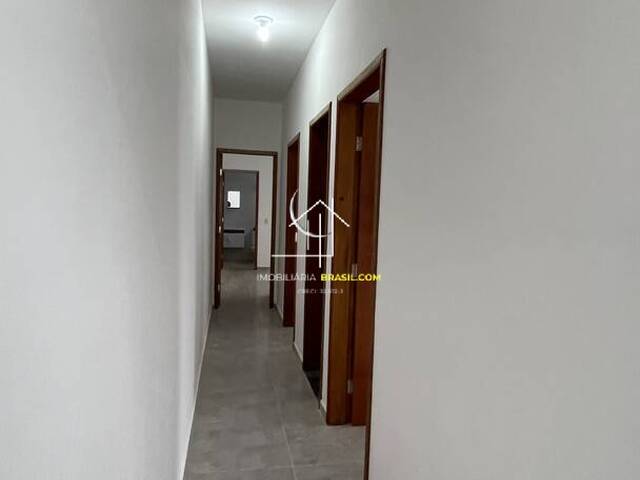 Casa para Venda em Caçapava - 4