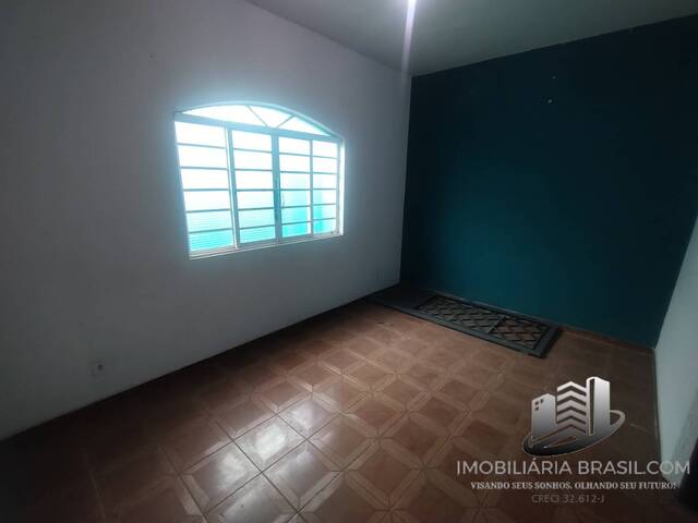 #2397 - Casa para Venda em Caçapava - 