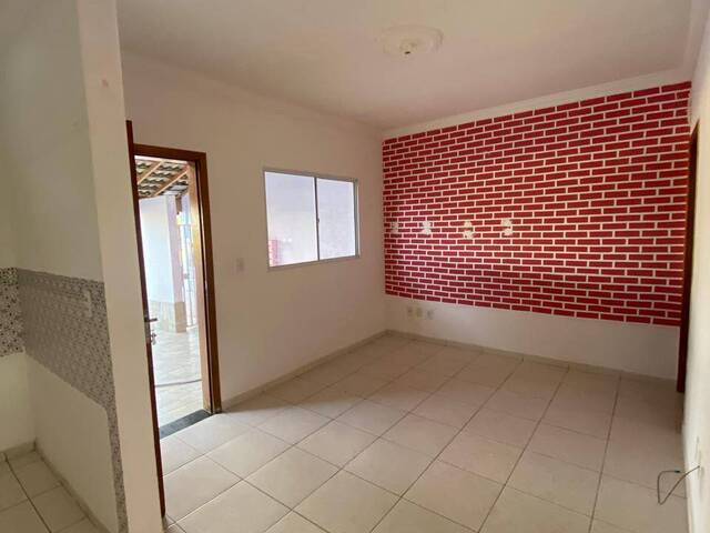 Casa para Venda em Caçapava - 2