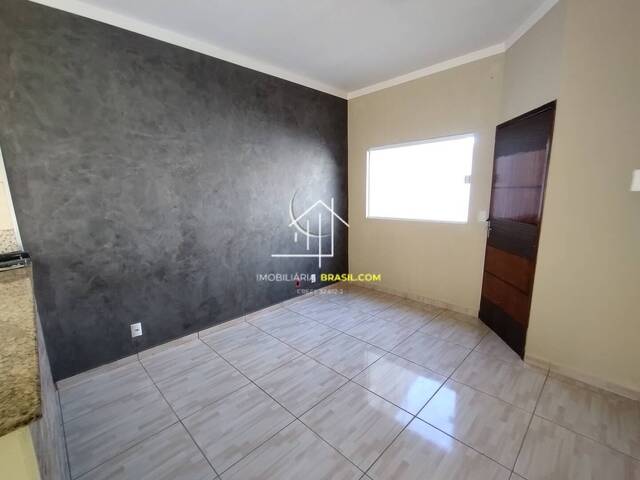 Casa para Locação em Caçapava - 2