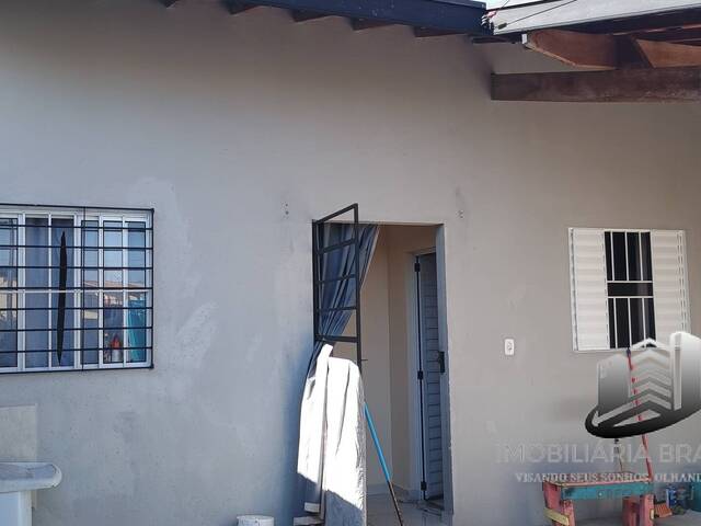 #2457 - Casa para Venda em Caçapava - 