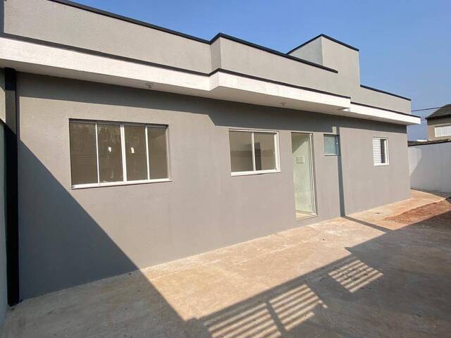 #2485 - Casa para Venda em Caçapava - 