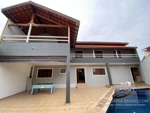 #2535 - Casa para Venda em Caçapava - 
