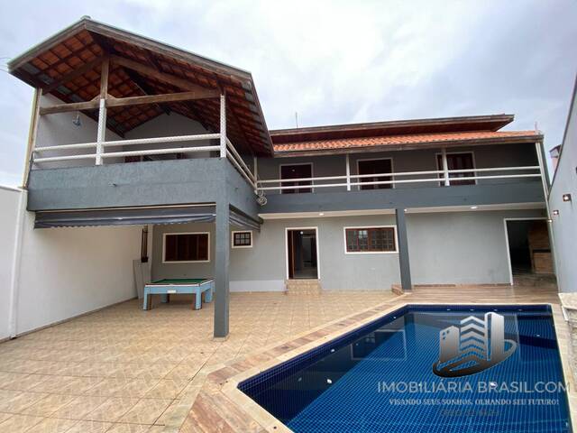#2535 - Casa para Venda em Caçapava - 