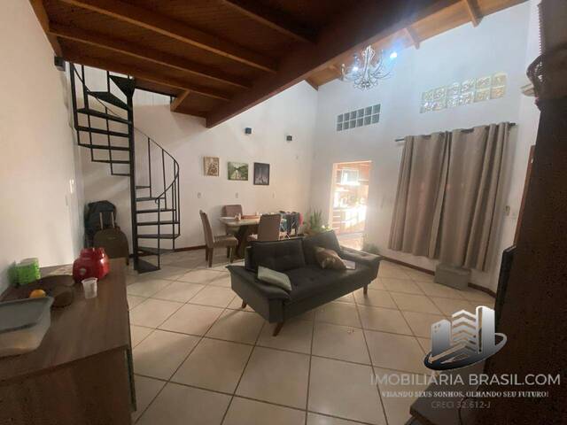 Casa para Venda em Caçapava - 4
