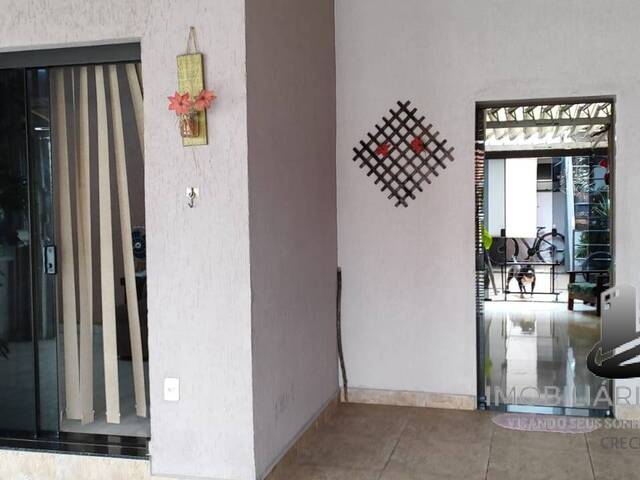 #2575 - Casa para Venda em Caçapava -  - 3