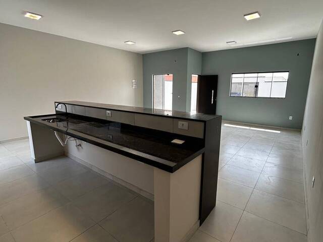 #2579 - Casa para Venda em Caçapava -  - 3