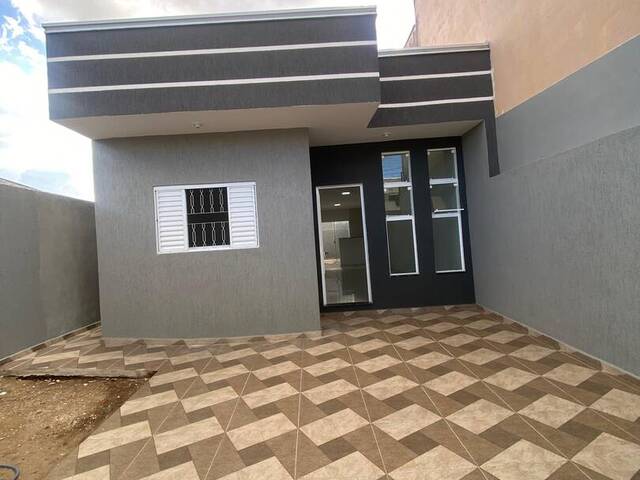 #2587 - Casa para Venda em Caçapava -  - 2