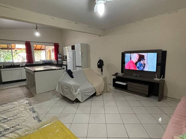 Casa para Venda em Caçapava - 4