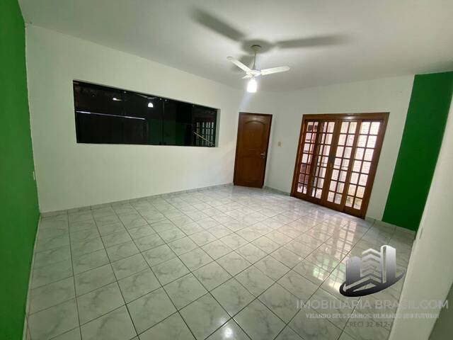 #2616 - Casa para Venda em Caçapava -  - 3
