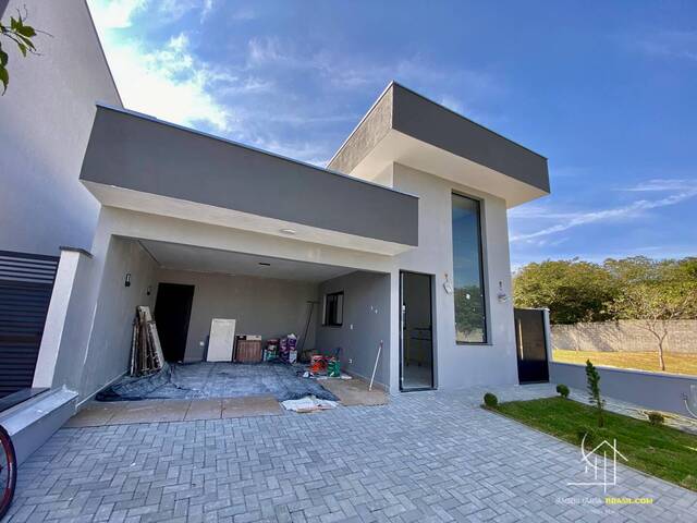 #2637 - Casa para Venda em Caçapava -  - 1