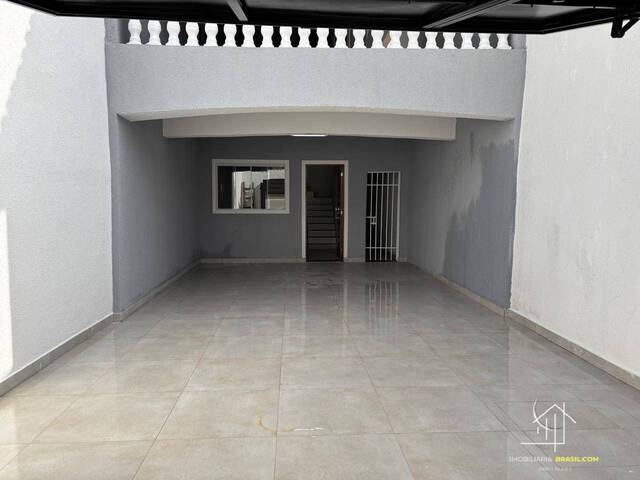 Venda em Parque Residencial Eldorado - Caçapava