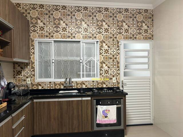 Casa para Venda em Caçapava - 4