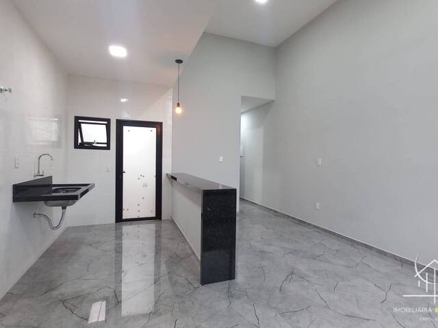 #2721 - Casa para Venda em Caçapava -  - 2