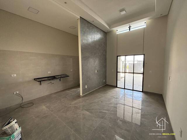 #2735 - Casa para Venda em Caçapava -  - 3