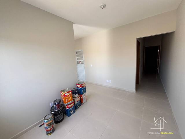 #2736 - Casa para Venda em Caçapava -  - 3