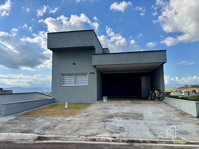 #2753 - Casa para Venda em Caçapava - 