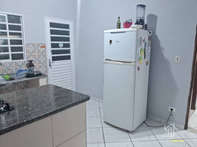 Sobrado para Venda em São José dos Campos - 4