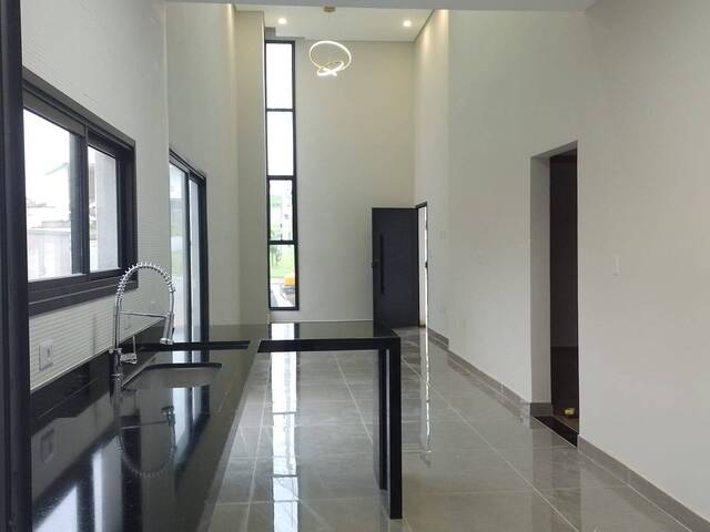 #2791 - Casa para Venda em Caçapava - 