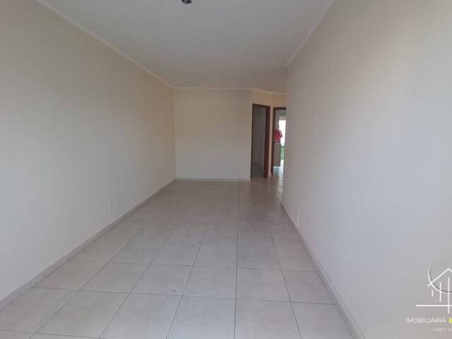 #2794 - Casa para Venda em Caçapava - 