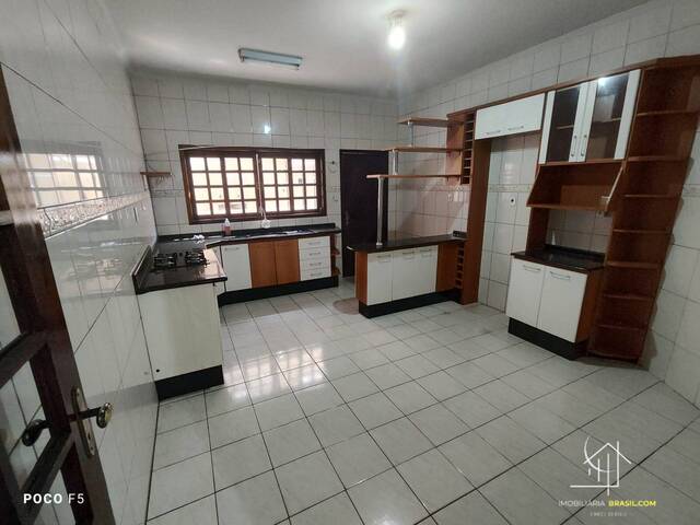 Casa para Locação em Caçapava - 4