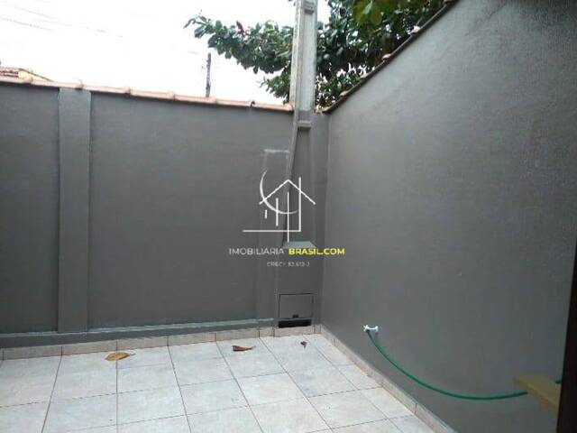 #2812 - Casa para Venda em Caçapava - 