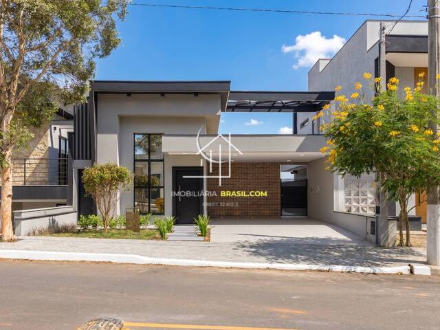 #2817 - Casa para Venda em Caçapava - 
