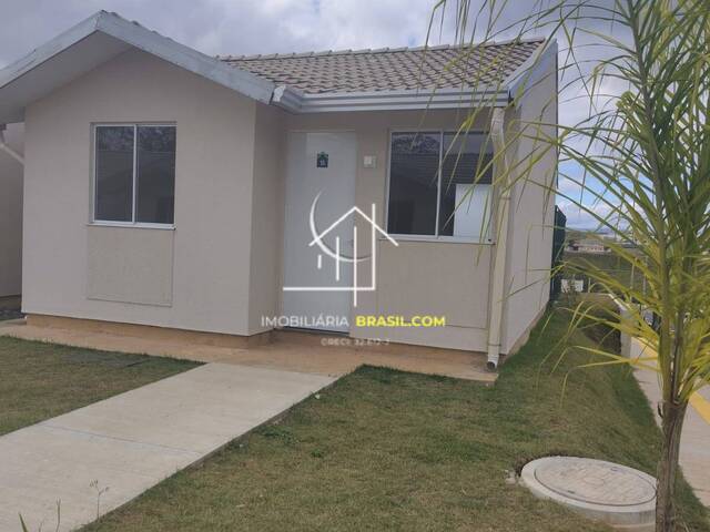 #2830 - Casa para Venda em Caçapava - 