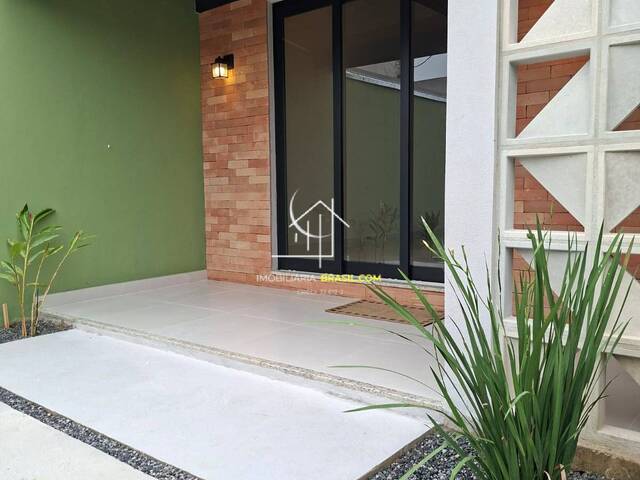 #2841 - Casa para Venda em Caçapava - 