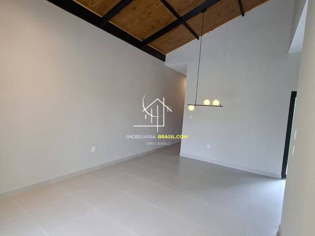 Casa para Venda em Caçapava - 5