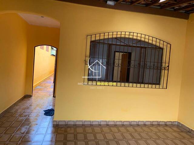 #2853 - Casa para Venda em Caçapava - 