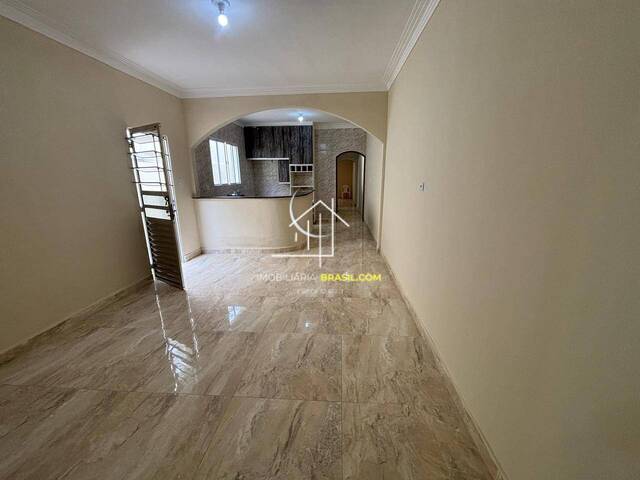 #2854 - Casa para Venda em Caçapava - 