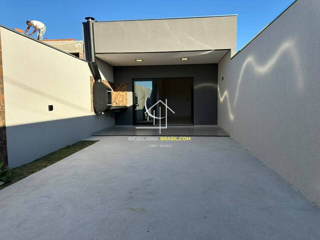 #2864 - Casa para Venda em Caçapava - 