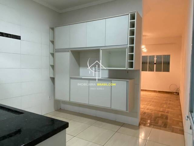#2874 - Casa em condomínio para Venda em Caçapava - 